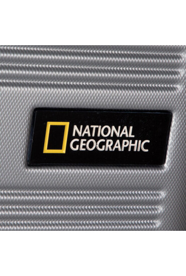 National Geographic Среден куфар Aerodrome N137HA.60.23 Сребрист - Mera.bg