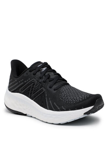 New Balance Обувки - Mera.bg