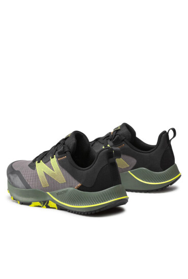 New Balance Обувки - Mera.bg