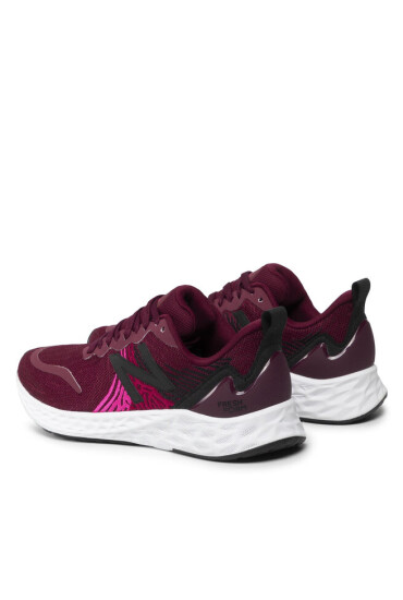 New Balance Обувки - Mera.bg