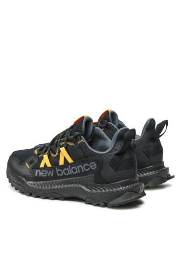 New Balance Обувки - Mera.bg