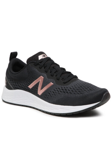 New Balance Обувки - Mera.bg
