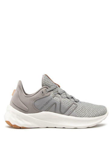 New Balance Обувки - Mera.bg