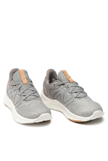 New Balance Обувки - Mera.bg