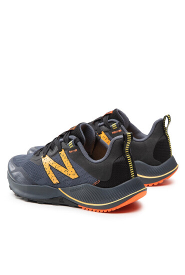 New Balance Обувки - Mera.bg