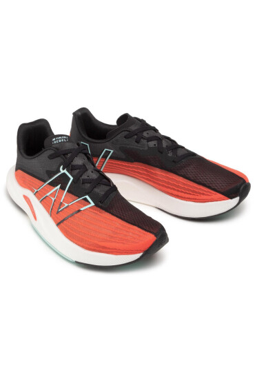 New Balance Обувки - Mera.bg