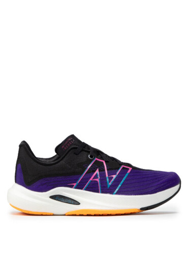 New Balance Обувки - Mera.bg