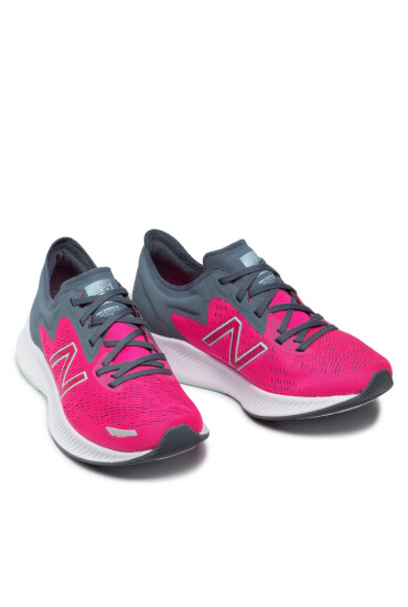 New Balance Обувки - Mera.bg