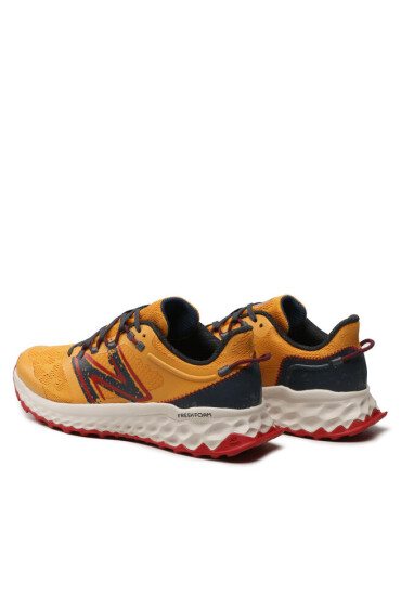 New Balance Маратонки за бягане Fresh Foam Garoé MTGAROLY Жълт - Mera.bg