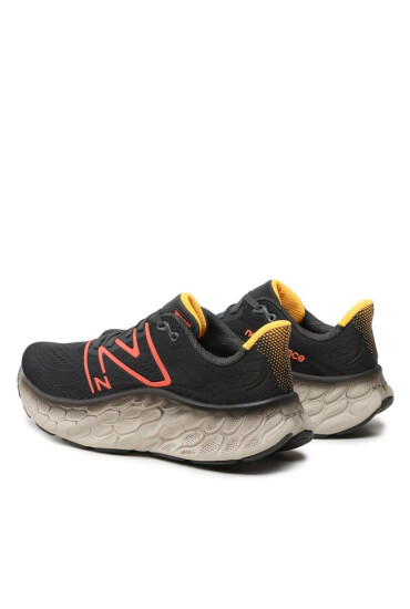 New Balance Маратонки за бягане Fresh Foam More v4 MMORCK4 Черен - Mera.bg