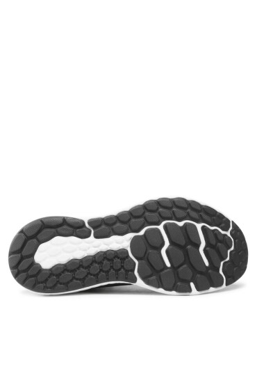 New Balance Маратонки за бягане Fresh Foam Vongo v5 MVNGOBS5 Черен - Mera.bg