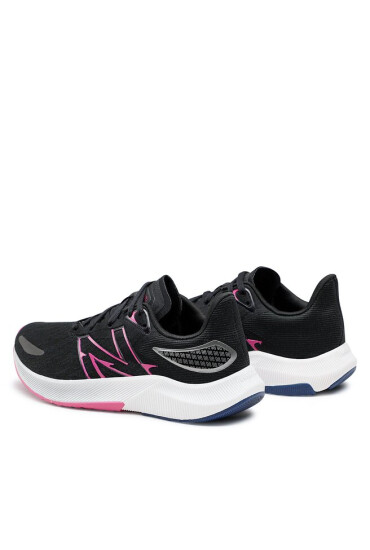 New Balance Маратонки за бягане FuelCell Propel v3 WFCPRCD3 Черен - Mera.bg