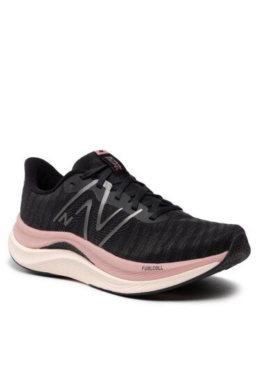 New Balance Маратонки за бягане FuelCell Propel v4 WFCPRCK4 Черен - Mera.bg