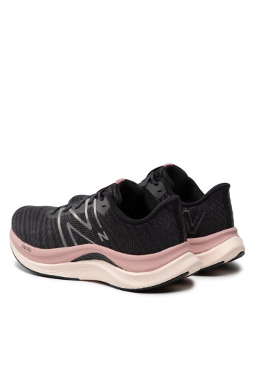 New Balance Маратонки за бягане FuelCell Propel v4 WFCPRCK4 Черен - Mera.bg