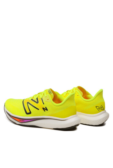 New Balance Обувки FuelCell Rebel v3 MFCXCP3 Жълт - Mera.bg