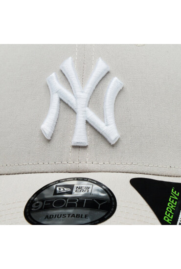 New Era Шапка Repreve Le 940 Nyy Stn 60348858 Бежов - Mera.bg