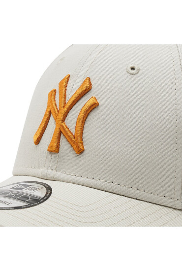 New Era Шапка с козирка League Essential 9Forty New York Yankees 60284856 Бежов - Mera.bg