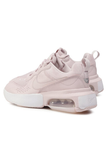 Nike Обувки - Mera.bg