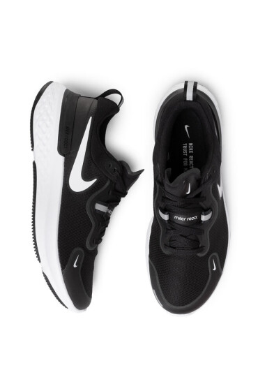 Nike Обувки - Mera.bg