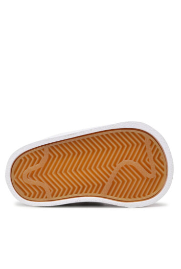 Nike Обувки - Mera.bg