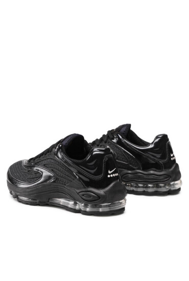 Nike Обувки - Mera.bg