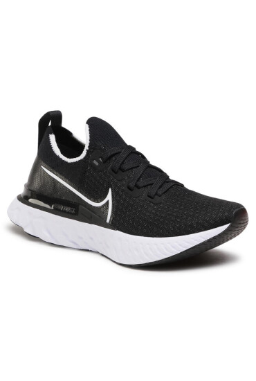 Nike Обувки - Mera.bg