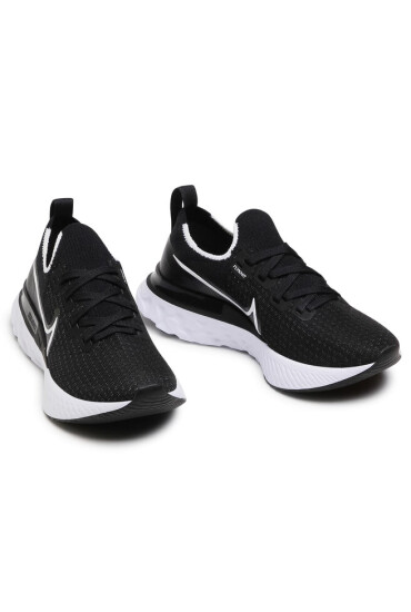 Nike Обувки - Mera.bg