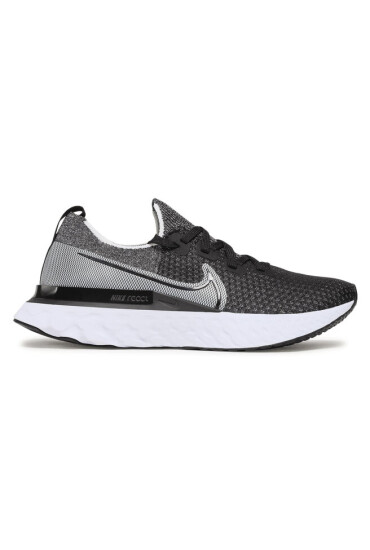 Nike Обувки - Mera.bg