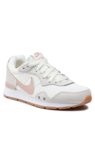 Nike Обувки - Mera.bg