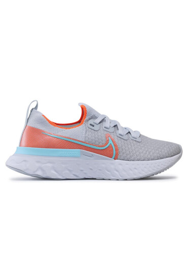 Nike Обувки - Mera.bg