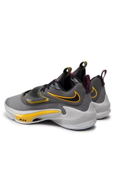 Nike Обувки - Mera.bg