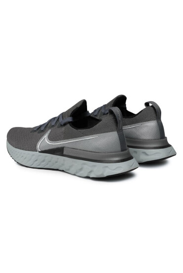 Nike Обувки - Mera.bg