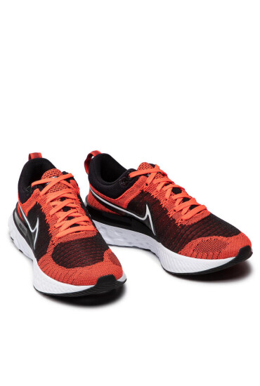 Nike Обувки - Mera.bg