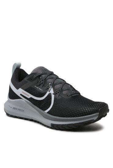 Nike Обувки - Mera.bg