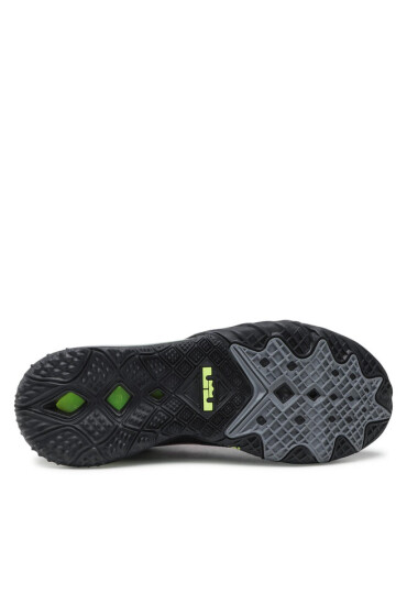 Nike Обувки - Mera.bg