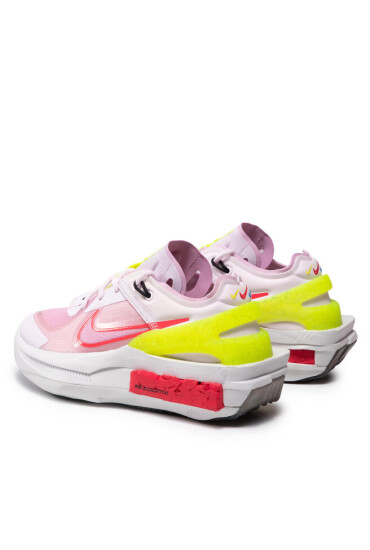 Nike Обувки - Mera.bg