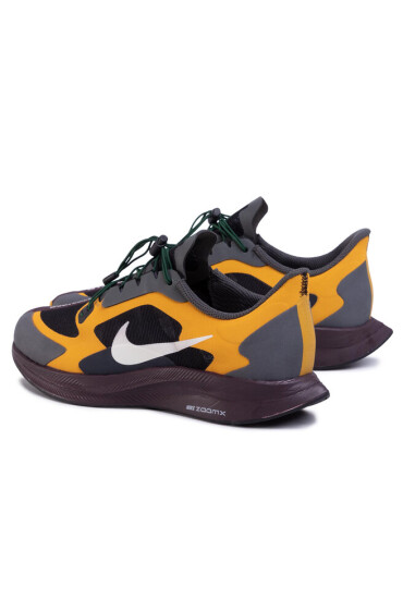 Nike Обувки Zoom Pegasus 35 Turbo Gyakusou BQ0579 700 Gold Dart/Pale Ivory/Iron Grey - Mera.bg