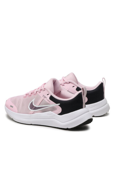 Nike Обувки - Mera.bg