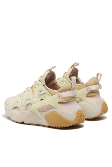 Nike Обувки Air Huarache Craft DQ8031 100 Sanddrift/Earth/Team Gold - Mera.bg
