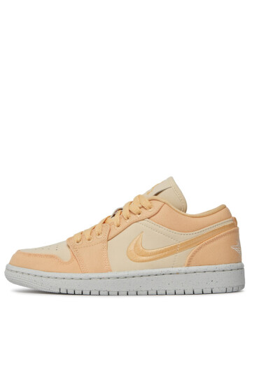Nike Обувки Air Jordan 1 Low Se DV0426 200 Celestial Gold/Muslin/Sail - Mera.bg