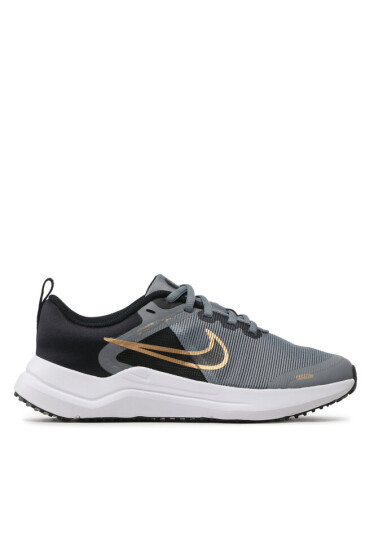 Nike Обувки Downshifter 12 Nn (Gs) DM4194 005 Cool Grey/Metallic Gold/Black - Mera.bg