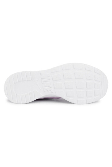 Nike Обувки Tanjun 812655 610 Barely Rose/Light Violet/White - Mera.bg