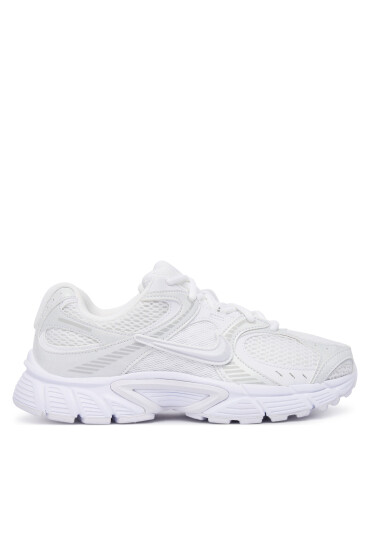 Nike Сникърси V5 RNR HQ7901 Бял - Mera.bg
