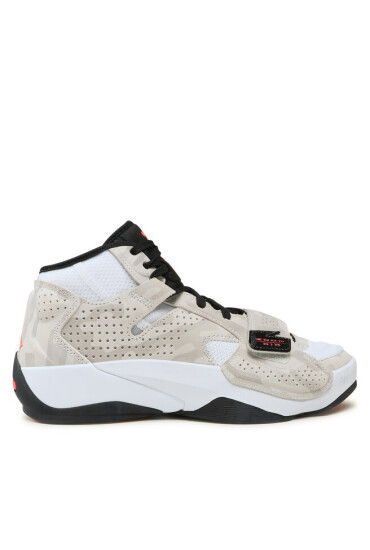 Nike Сникърси Zion 2 FJ1213 106 Бежов - Mera.bg