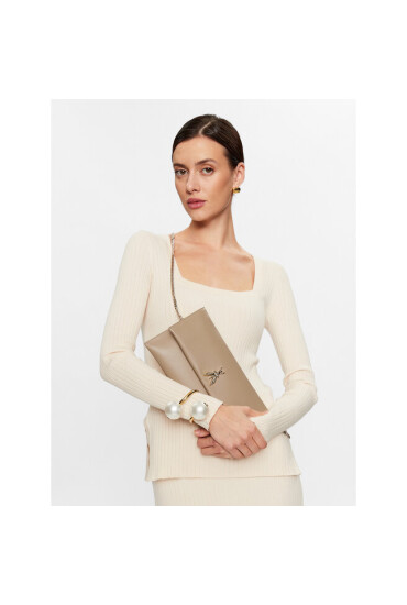 Patrizia Pepe Дамска чанта CB5460/L011-B775 Winter Sand - Mera.bg