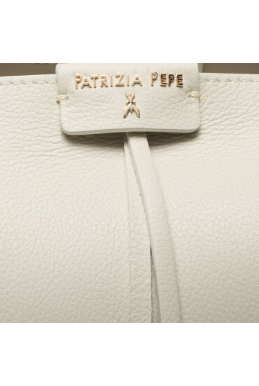 Patrizia Pepe Дамска чанта CB8895/L001-W338 Off White - Mera.bg