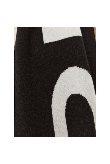 Pinko Зимен шал Sogliola AI 23-24 PPRE 101506 A101 Nero/Bianc ZZ2 - Mera.bg