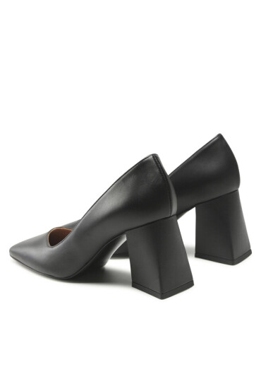 Pollini Обувки - Mera.bg