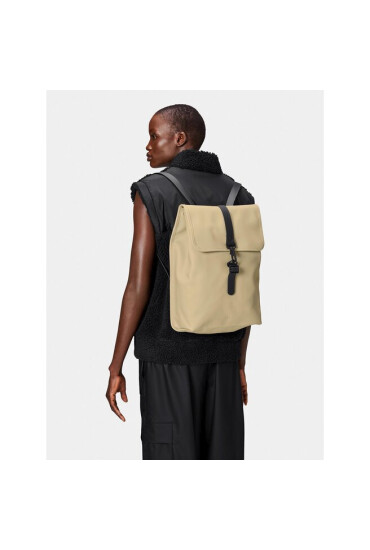 Rains Раница Rucksack W3 13500 Бежов - Mera.bg