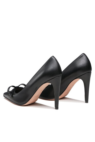 Red Valentino Обувки на ток - Mera.bg